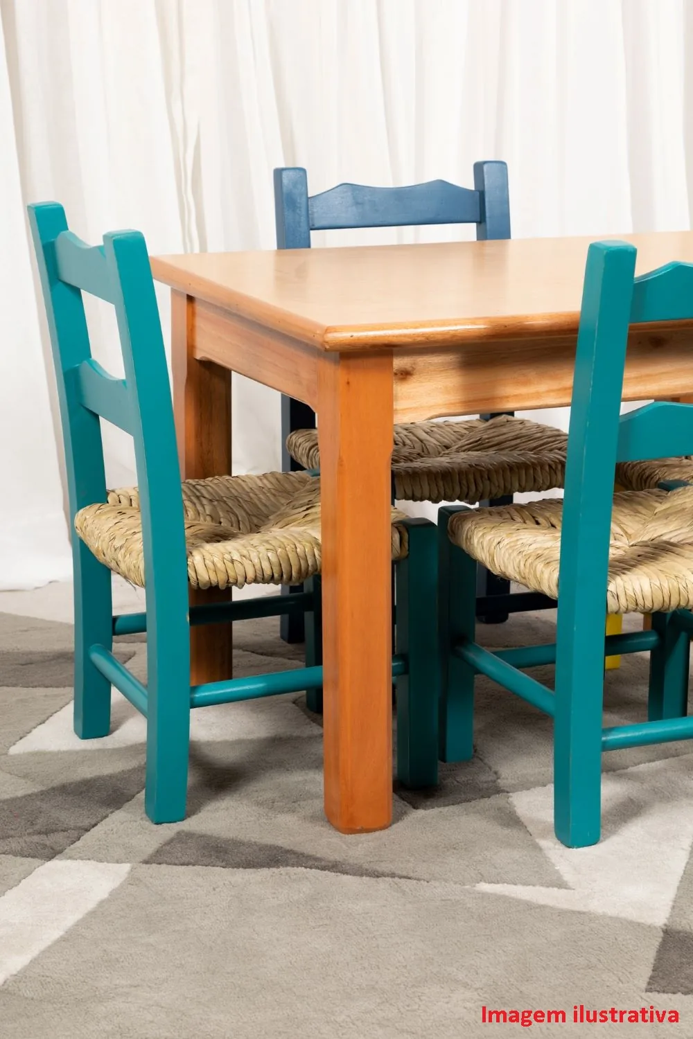 Conjunto infantil de mesa con 02 sillas Reforestación
