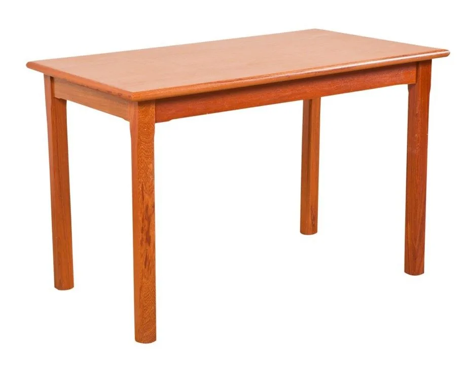 Mesa 80cm X 140cm de 04 patas lisas o torneadas Reforestación